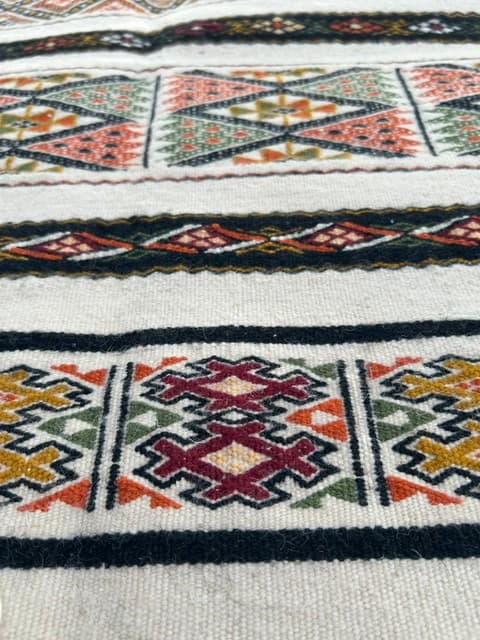 Beige-Salmon Wool Carpet
