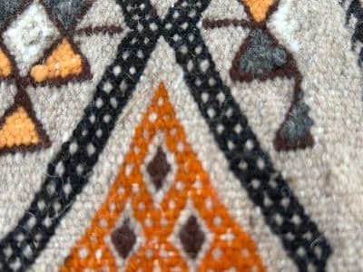 Hazelnut-Salmon Wool Carpet